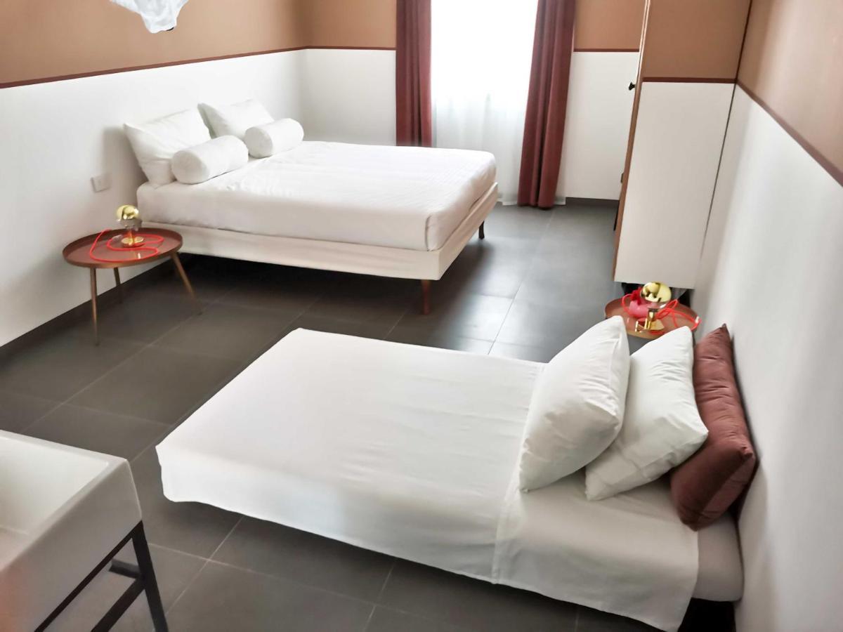 Casa Sebina - Your Design Home On The Lake - 3 Bathrooms 3 Bedrooms Desenzano del Garda Esterno foto